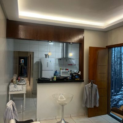 Casa de Alto Padrão com 3 Quartos (1 Suíte) e Design Diferenciado à Venda no Residencial Alvaluz, Aparecida de Goiânia