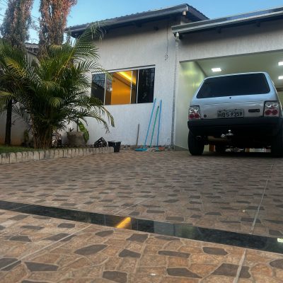Casa de Alto Padrão com 3 Quartos (1 Suíte) e Design Diferenciado à Venda no Residencial Alvaluz, Aparecida de Goiânia