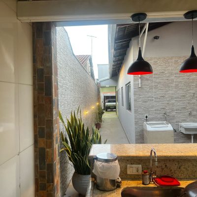 Casa de Alto Padrão com 3 Quartos (1 Suíte) e Design Diferenciado à Venda no Residencial Alvaluz, Aparecida de Goiânia