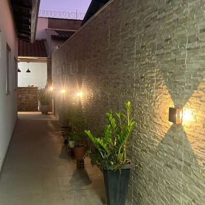 Casa de Alto Padrão com 3 Quartos (1 Suíte) e Design Diferenciado à Venda no Residencial Alvaluz, Aparecida de Goiânia